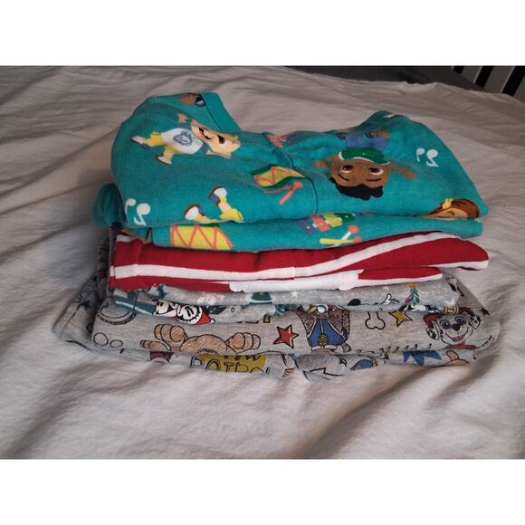 Toddler Bundle- 18months- 8 Pieces Total Pajama Sets Excellent Condition - Picture 1 of 9